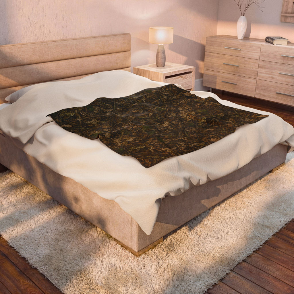 Camouflage Velveteen Plush Blanket | Woodland Camo Soft Blanket