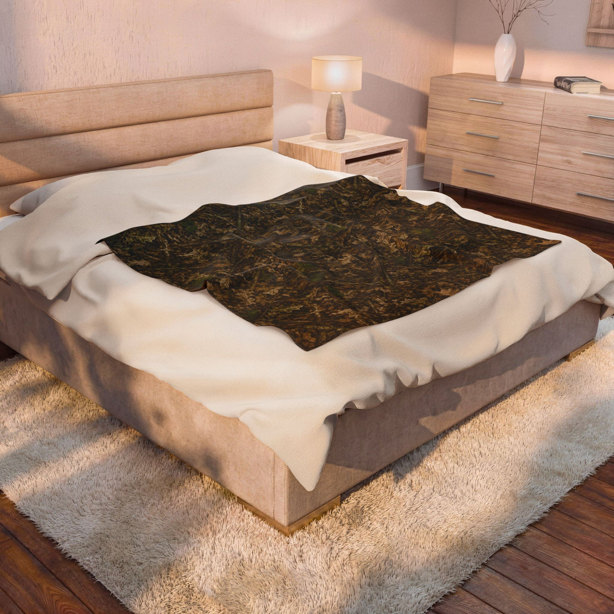 Camouflage Velveteen Plush Blanket | Woodland Camo Soft Blanket