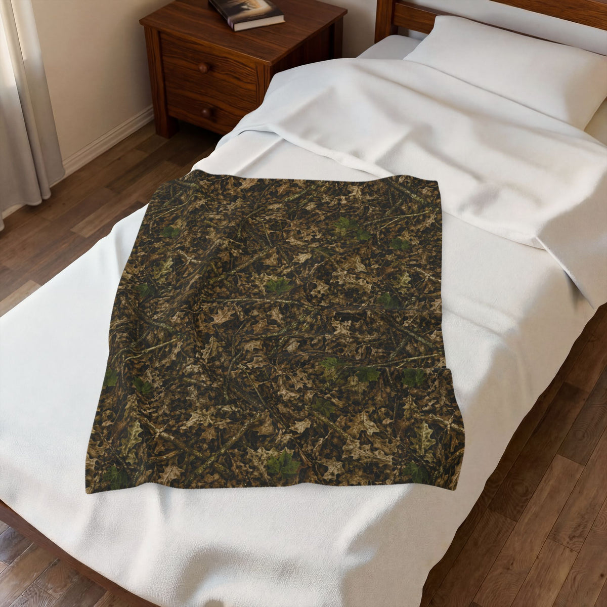 Camouflage Velveteen Plush Blanket | Woodland Camo Soft Blanket