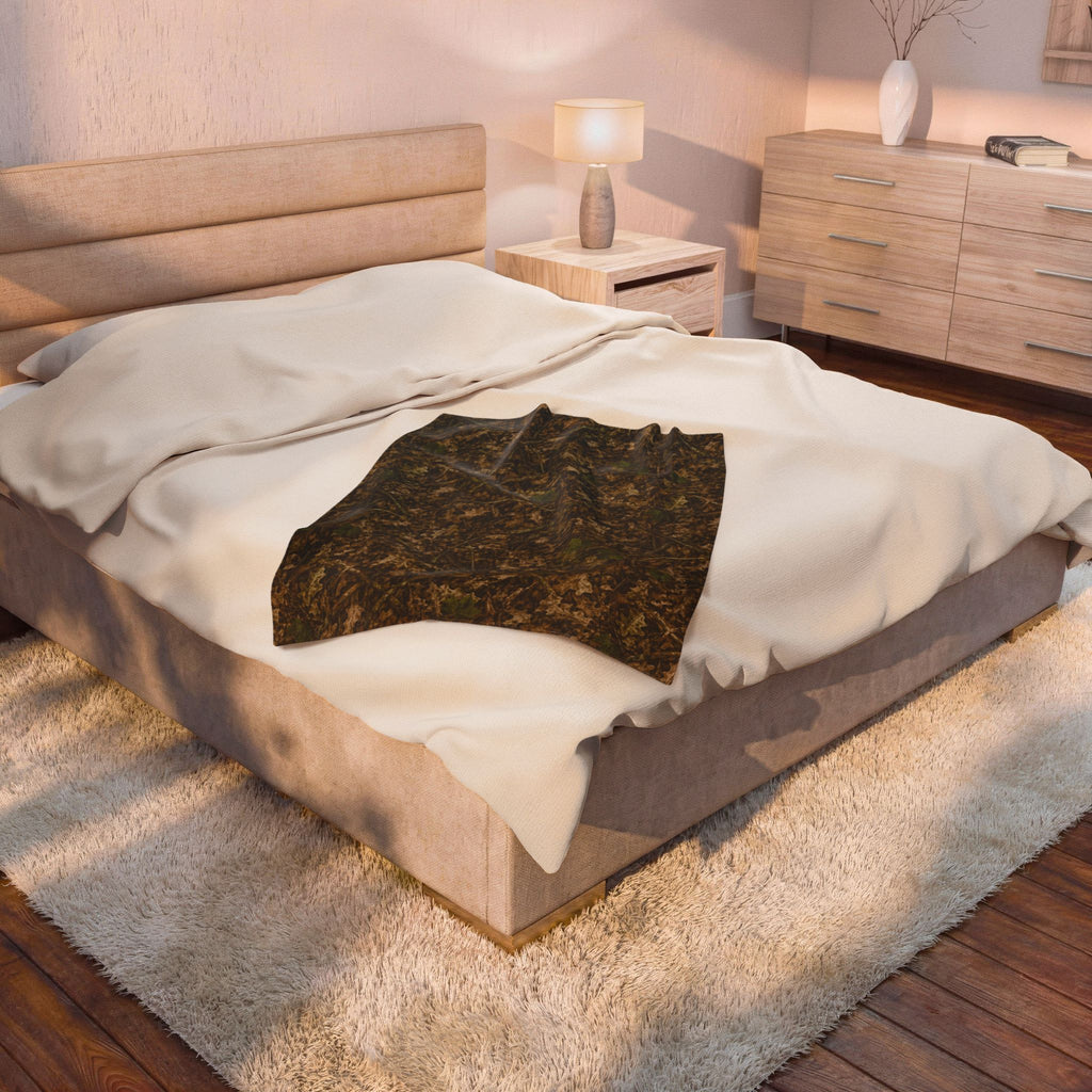 Camouflage Velveteen Plush Blanket | Woodland Camo Soft Blanket