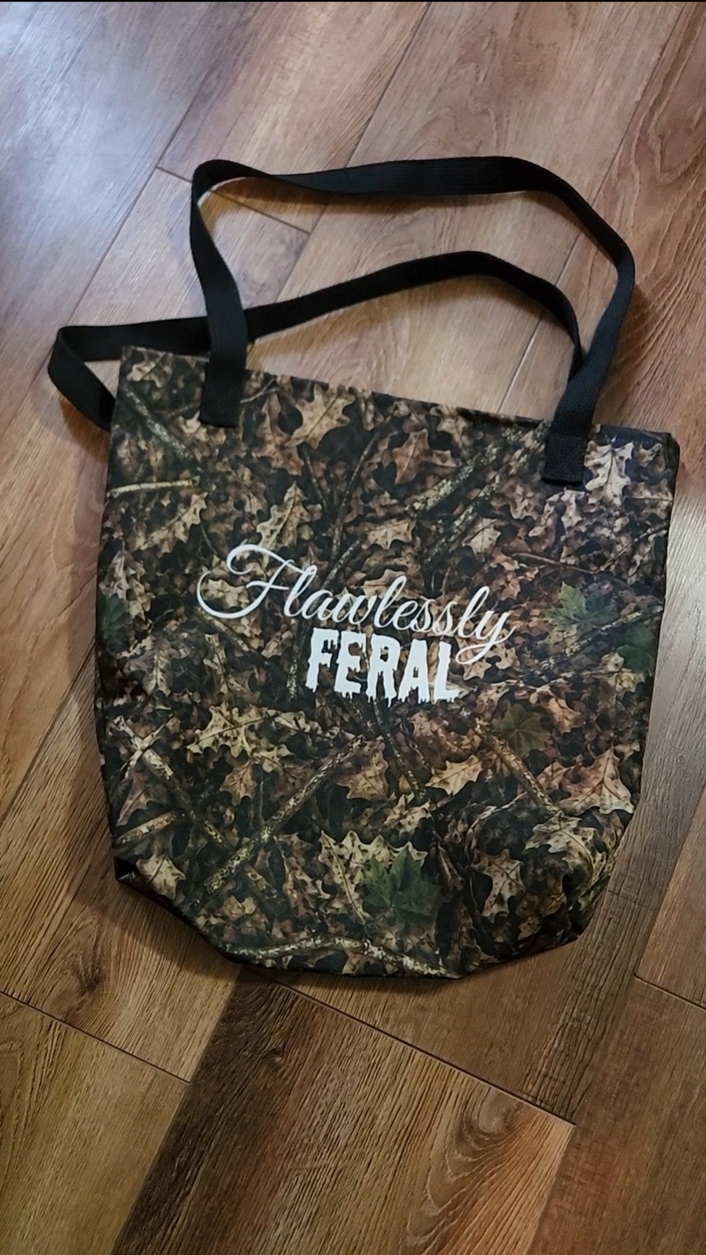 Large Camoflauge Tote Bag | Camo Flawlessly Feral Storage Bag for Hunting and Fishing Families